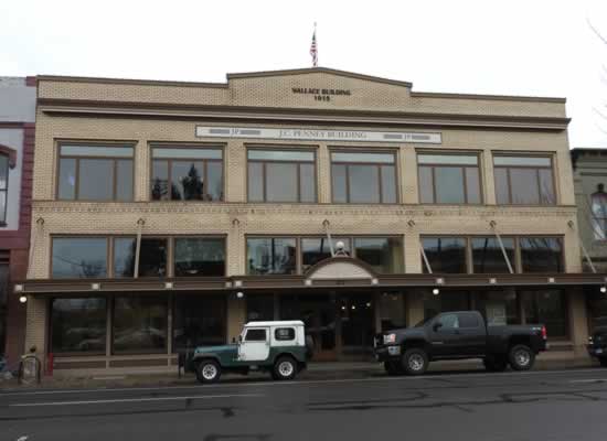 JC Penny / Wallace Building in downtown Albany Oregon